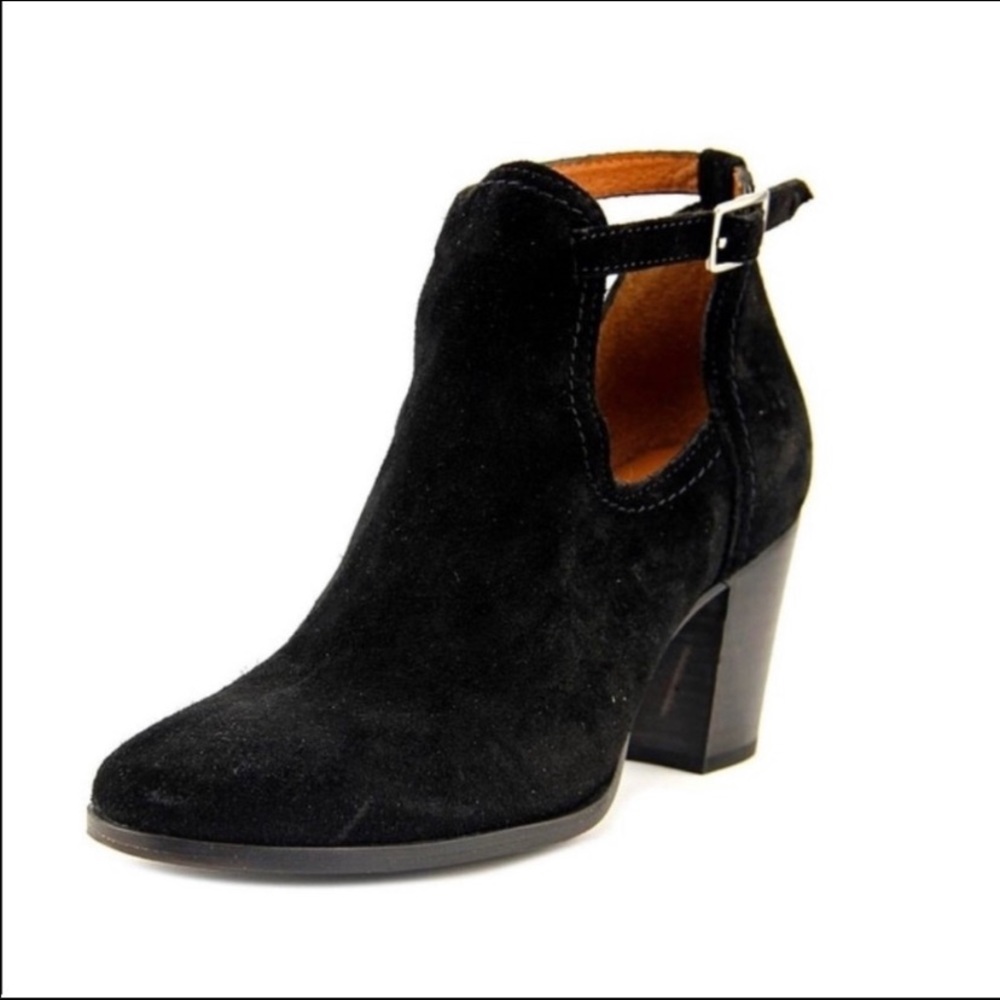 Frye Suede Leather Meghan Shootie size 9